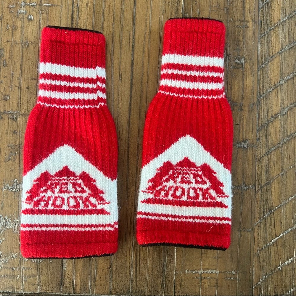 Red Hook Brewery Koozie Sweater for Beer Bottles Sleeves Lot of 2 Seattle